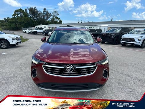 Used 2022 Buick Envision Essence w/ Technology Package I FWD image 2