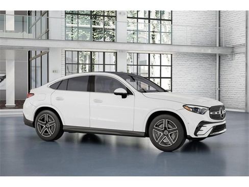 New 2025 Mercedes-Benz GLC 300 4MATIC image 13