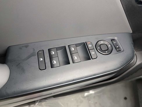 Certified 2025 Kia K4 LXS image 36