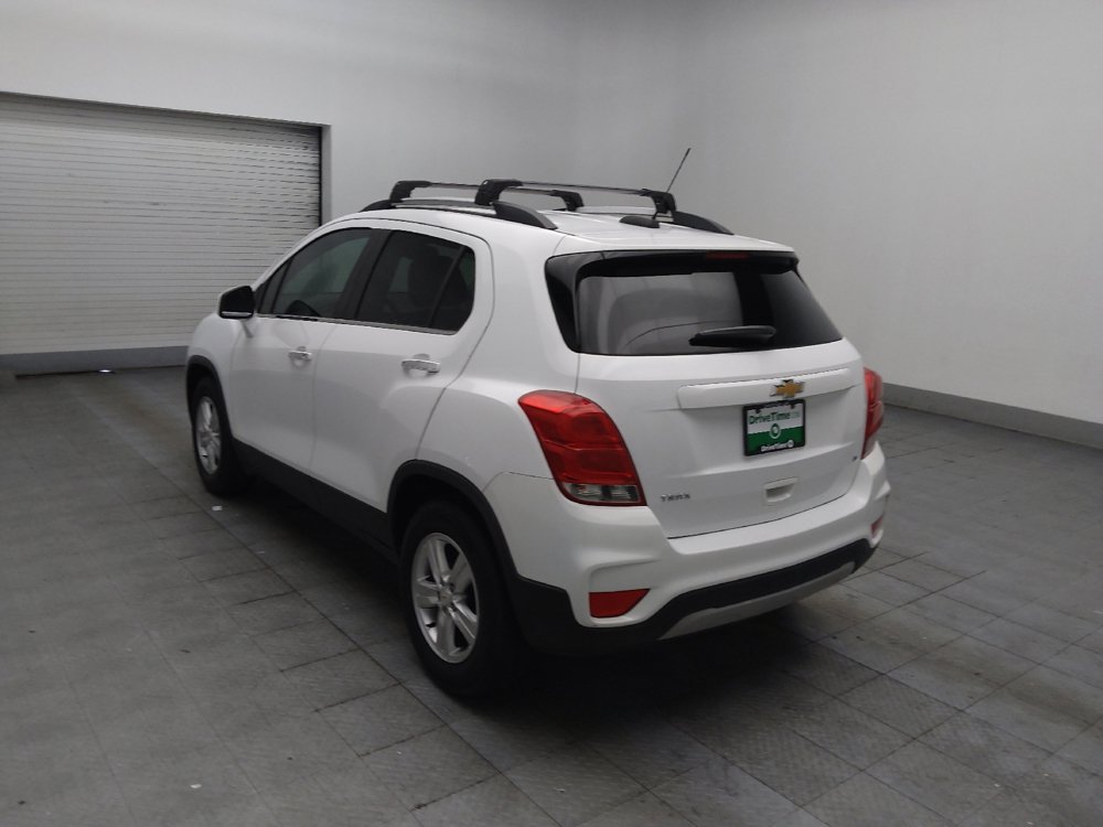 Used 2020 Chevrolet Trax LT w/ LT Convenience Package FWD image 5