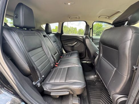 Used 2018 Ford Escape SEL image 11