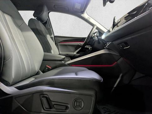 Used 2025 Audi Q5 Premium Plus w/ Premium Plus image 27