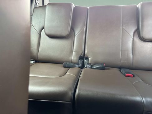 Used 2023 Nissan Armada Platinum w/ Captain's Chairs Package AWD/4WD image 12