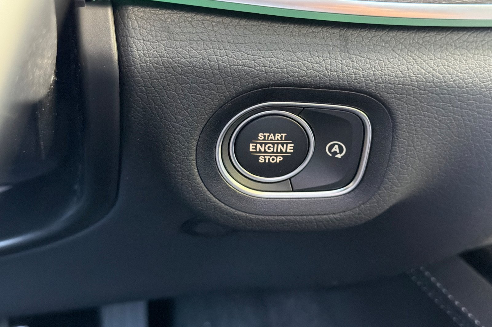 New 2026 Mercedes-Benz GLS 450 4MATIC image 23