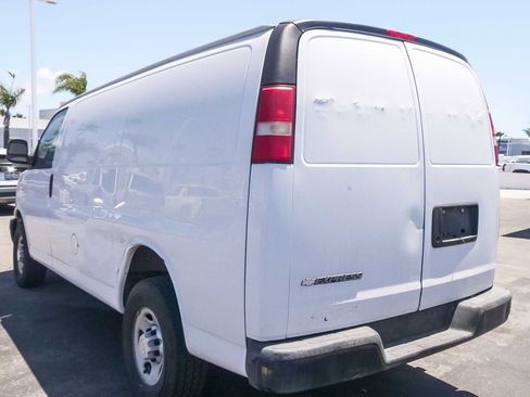 Used 2008 Chevrolet Express 2500 RWD image 7