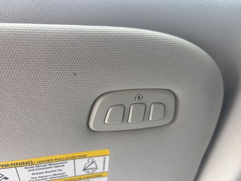 Used 2025 Ford Expedition Active image 29