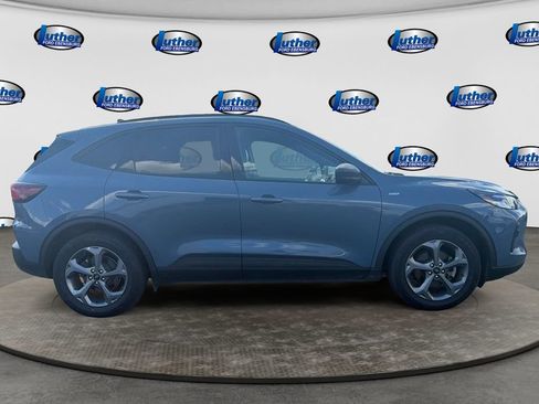 Used 2025 Ford Escape ST-Line FWD image 8