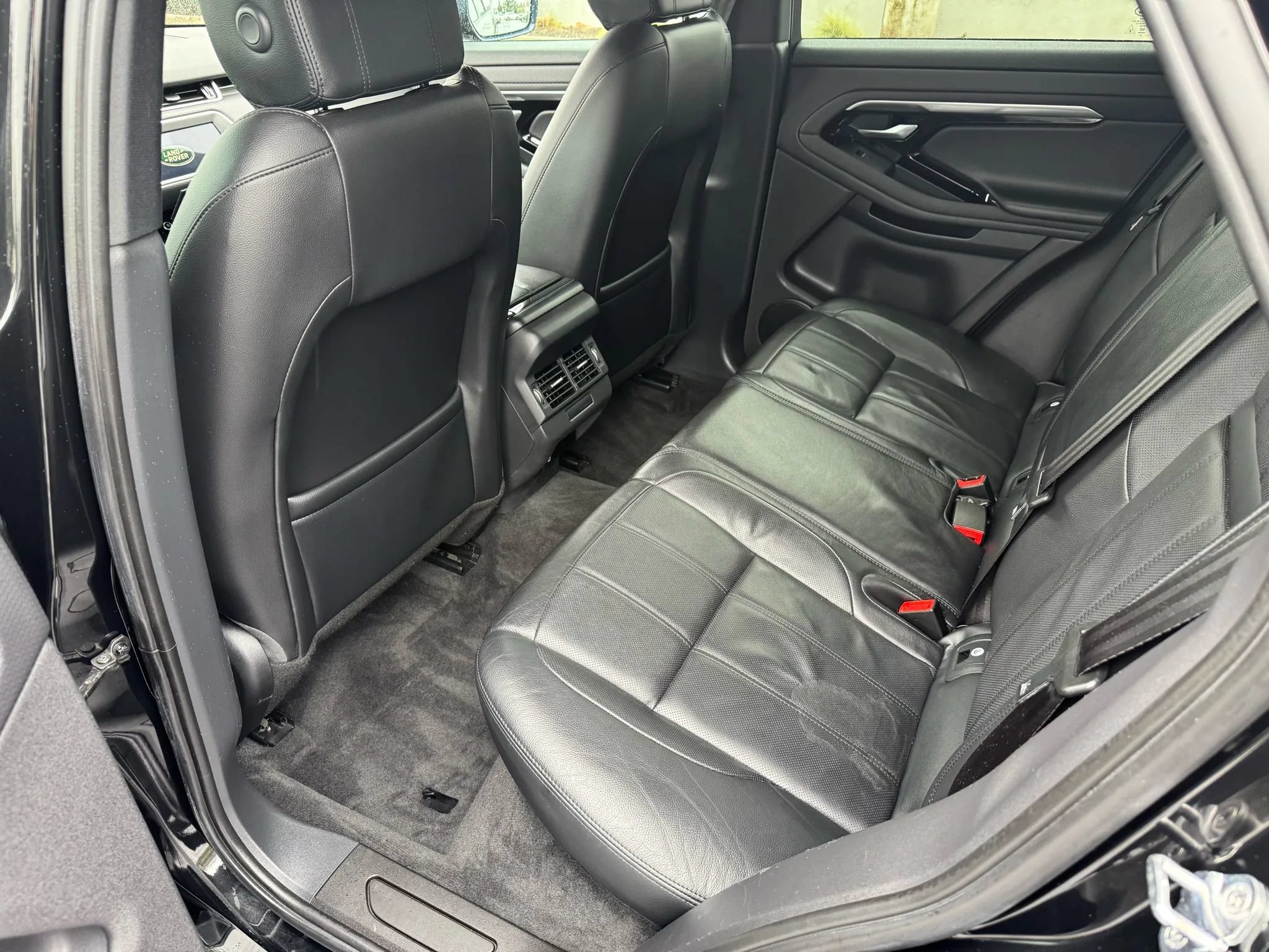 Used 2020 Land Rover Range Rover Evoque S AWD/4WD image 29