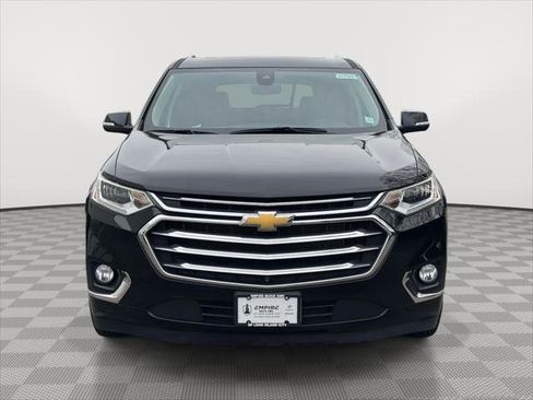 Used 2021 Chevrolet Traverse High Country image 2
