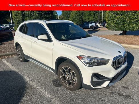 Used 2021 BMW X1 sDrive28i w/ Convenience Package FWD image 3