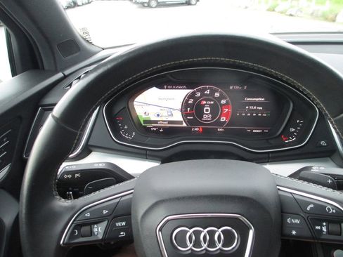 Used 2020 Audi SQ5 Premium Plus AWD/4WD image 28