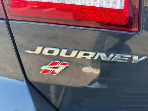 Used 2018 Dodge Journey GT w/ Nav & Sun Group image 33