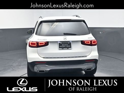 Used 2023 Mercedes-Benz GLB 250 image 8