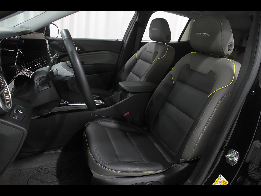 Certified 2024 Chevrolet Trax ACTIV FWD image 5