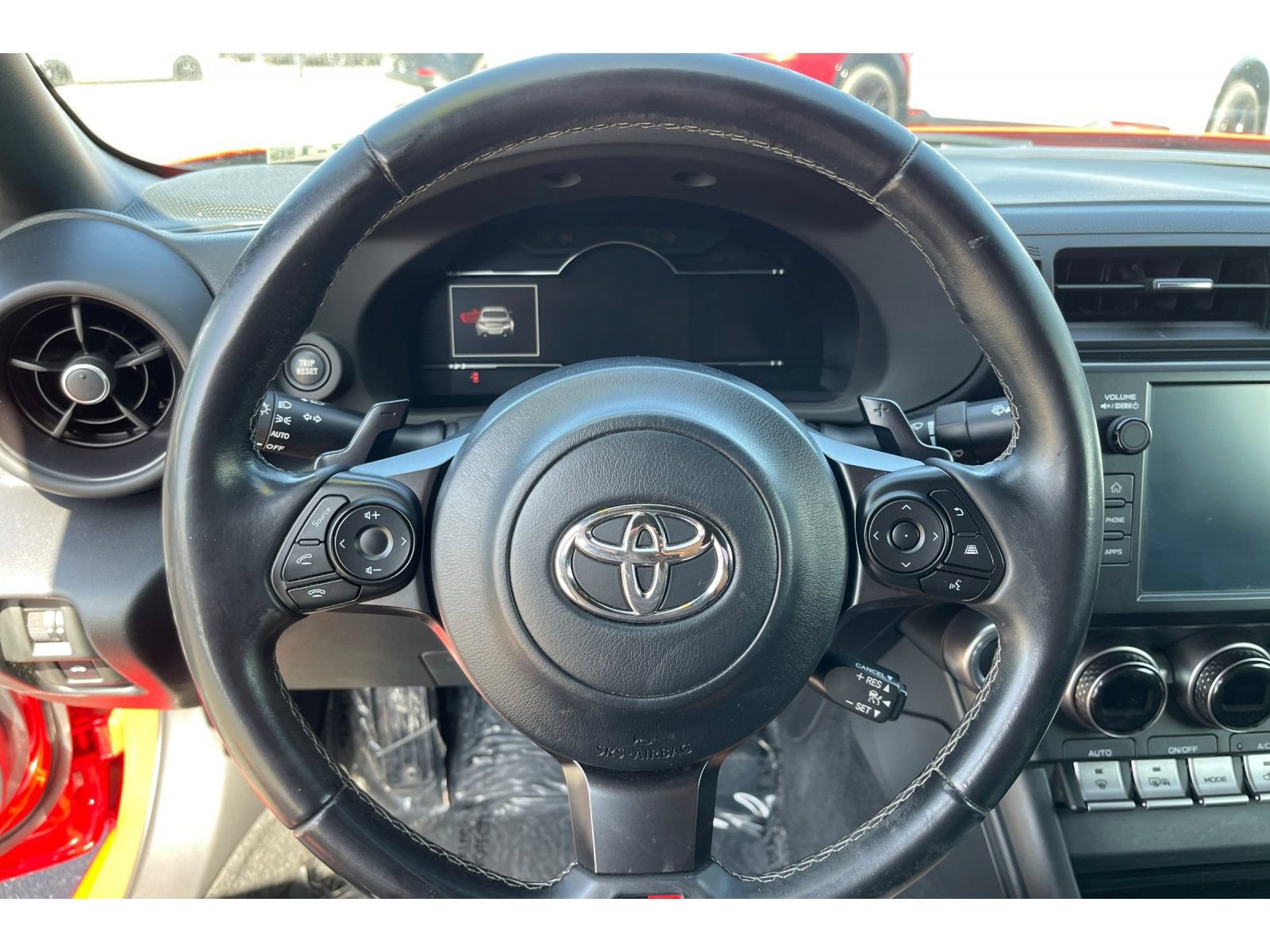 Used 2022 Toyota GR86 w/ ALL Weather Mat Package (TMS) RWD image 33