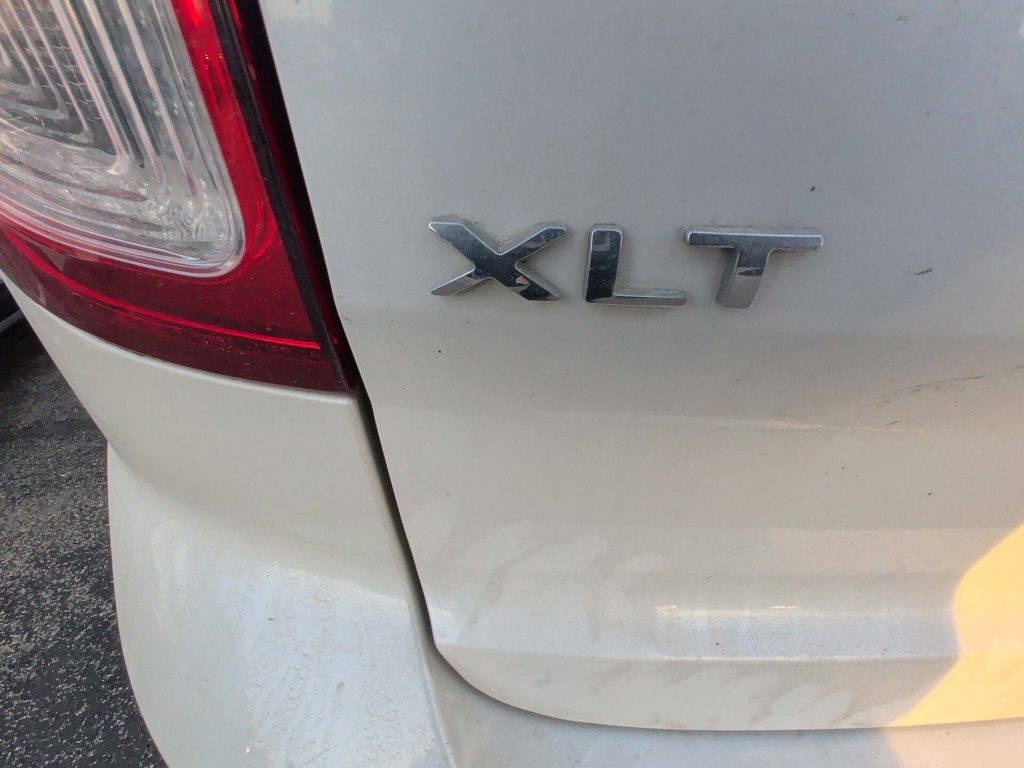 Used 2013 Ford Explorer XLT AWD/4WD image 12