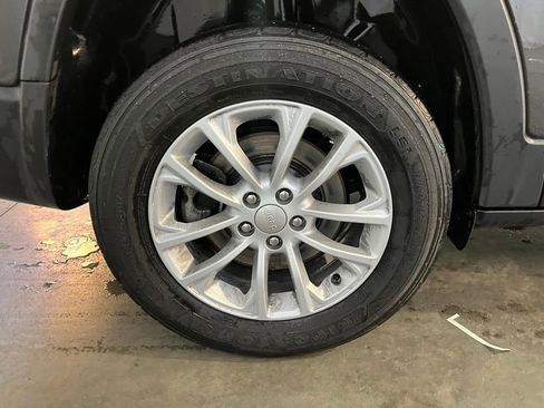 Used 2022 Jeep Cherokee Latitude Lux image 31