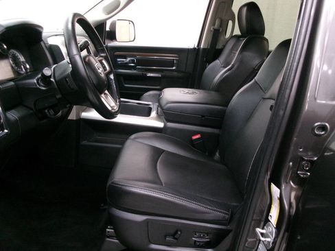 Used 2017 RAM 2500 Laramie w/ Sport Appearance Group image 18