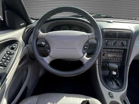 Used 2001 Ford Mustang GT Premium RWD image 8