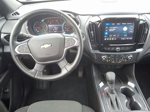 Certified 2023 Chevrolet Traverse LT image 13