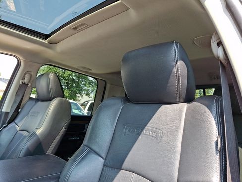 Used 2018 RAM 2500 Laramie w/ Protection Group AWD/4WD image 21