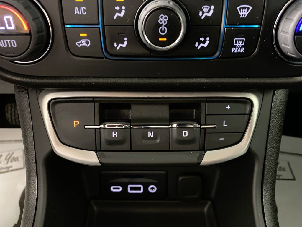Certified 2024 GMC Terrain SLT w/ Elevation Edition FWD image 19