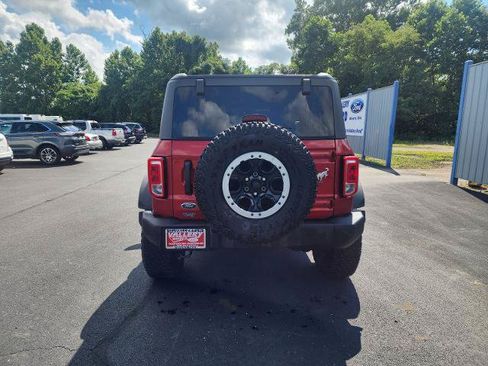 Certified 2023 Ford Bronco Big Bend w/ Sasquatch Package AWD/4WD image 4