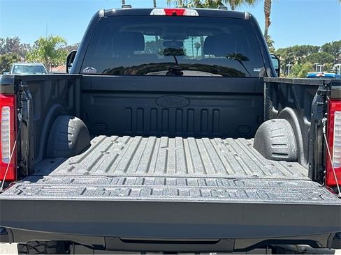 New 2025 Ford F350 XLT w/ Black Appearance Package image 18