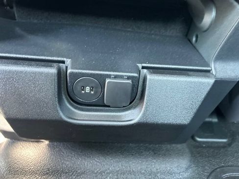 Used 2025 Ford F350 XL w/ XL Chrome Package RWD image 47