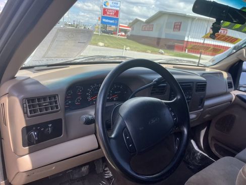 Used 1999 Ford F250 2WD Crew Cab Super Duty image 21