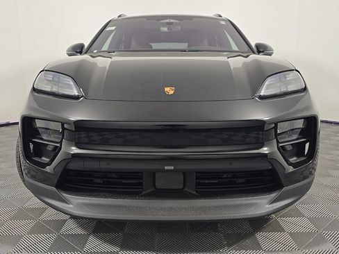 Certified 2026 Porsche Macan 4 Electric AWD/4WD image 10