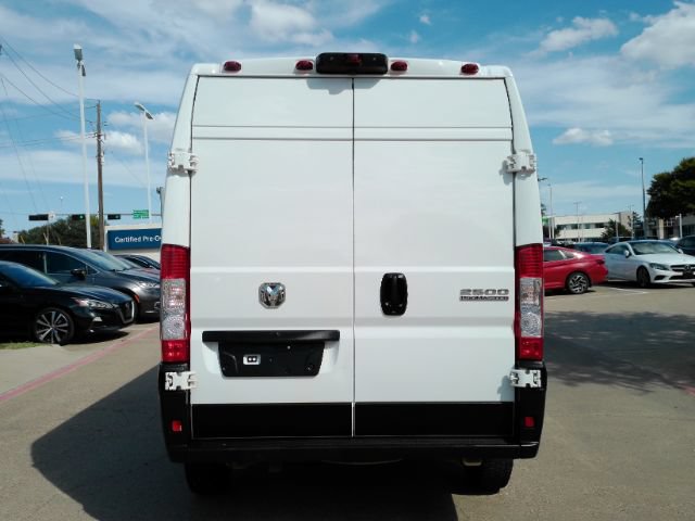 Used 2025 RAM ProMaster 2500 w/ Convenience Group FWD image 12