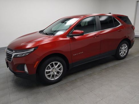 Used 2023 Chevrolet Equinox LT AWD/4WD image 2
