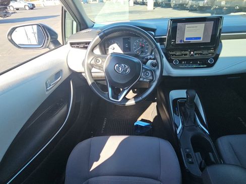 Certified 2023 Toyota Corolla SE w/ SE Premium Package image 9