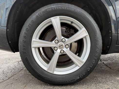 Used 2016 Volvo XC90 T5 Momentum AWD/4WD image 37