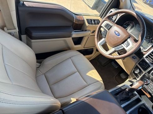 Used 2019 Ford F150 Lariat w/ Equipment Group 502A Luxury image 16