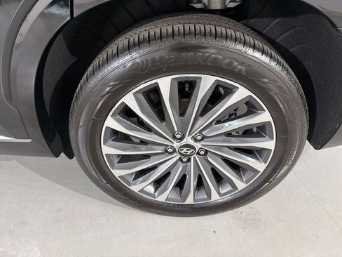 Used 2025 Hyundai Palisade Calligraphy image 9