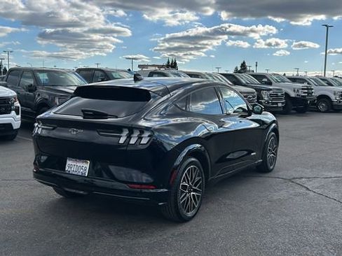 Certified 2024 Ford Mustang Mach-E Premium image 3