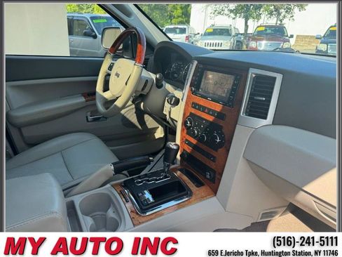 Used 2008 Jeep Grand Cherokee Overland image 29