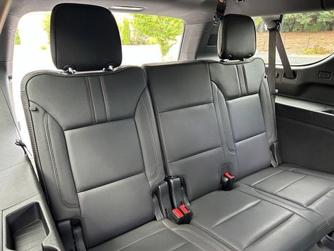 Used 2025 Chevrolet Suburban RST w/ Comfort Package RWD image 49