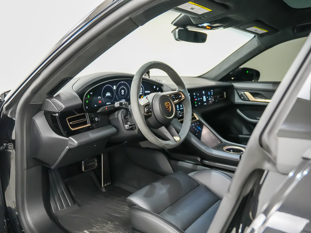 Certified 2024 Porsche Taycan GTS AWD/4WD image 4