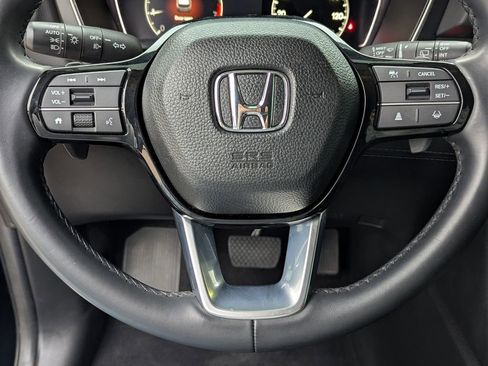 Used 2025 Honda Pilot EX-L image 5