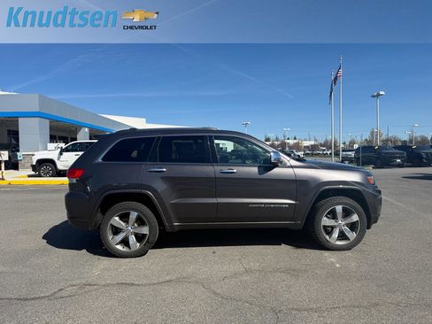 Used 2014 Jeep Grand Cherokee Overland image 8