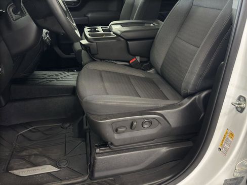 Used 2022 Chevrolet Silverado 1500 Custom AWD/4WD image 6