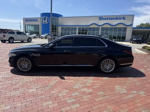 Used 2021 Genesis G90 5.0 Ultimate RWD image 33