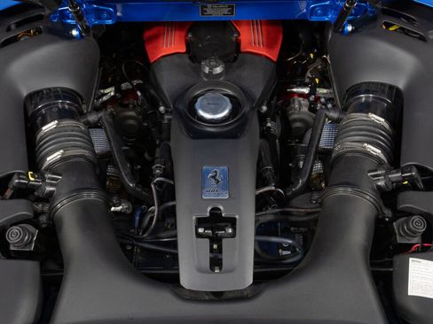 Used 2018 Ferrari 488 Spider image 19