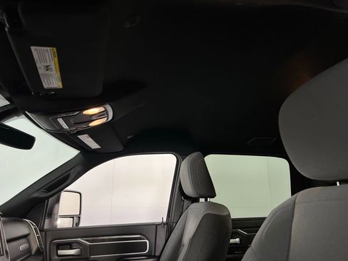 Used 2024 RAM 2500 Big Horn w/ Bed Utility Group image 23