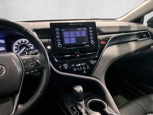 Used 2024 Toyota Camry SE w/ Convenience Package FWD image 8