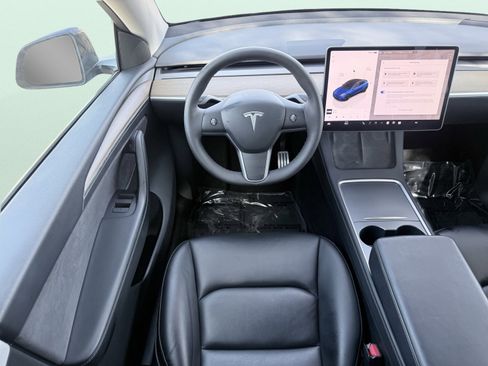 Used 2023 Tesla Model Y Performance image 50