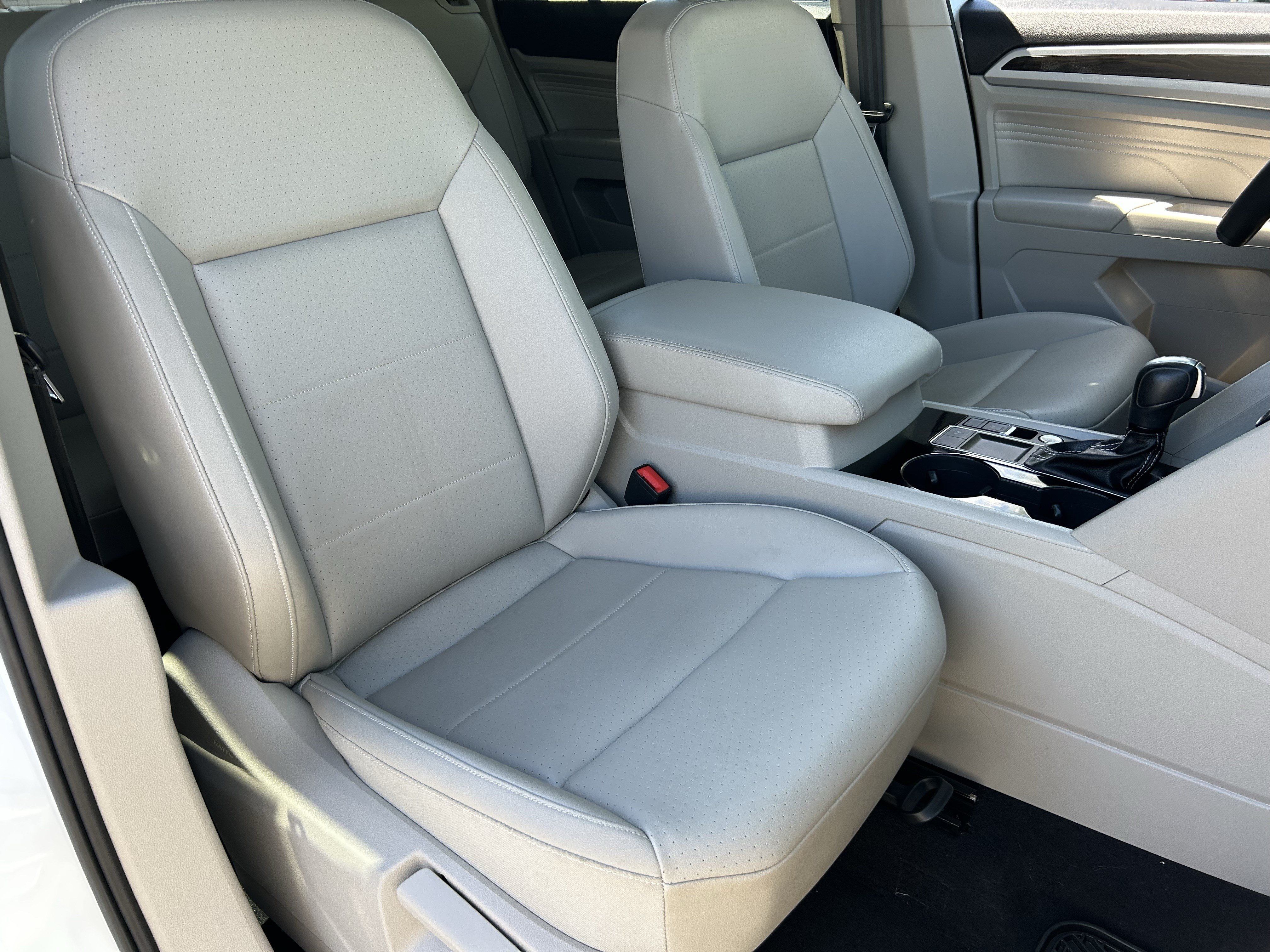 Used 2023 Volkswagen Atlas SE FWD image 8